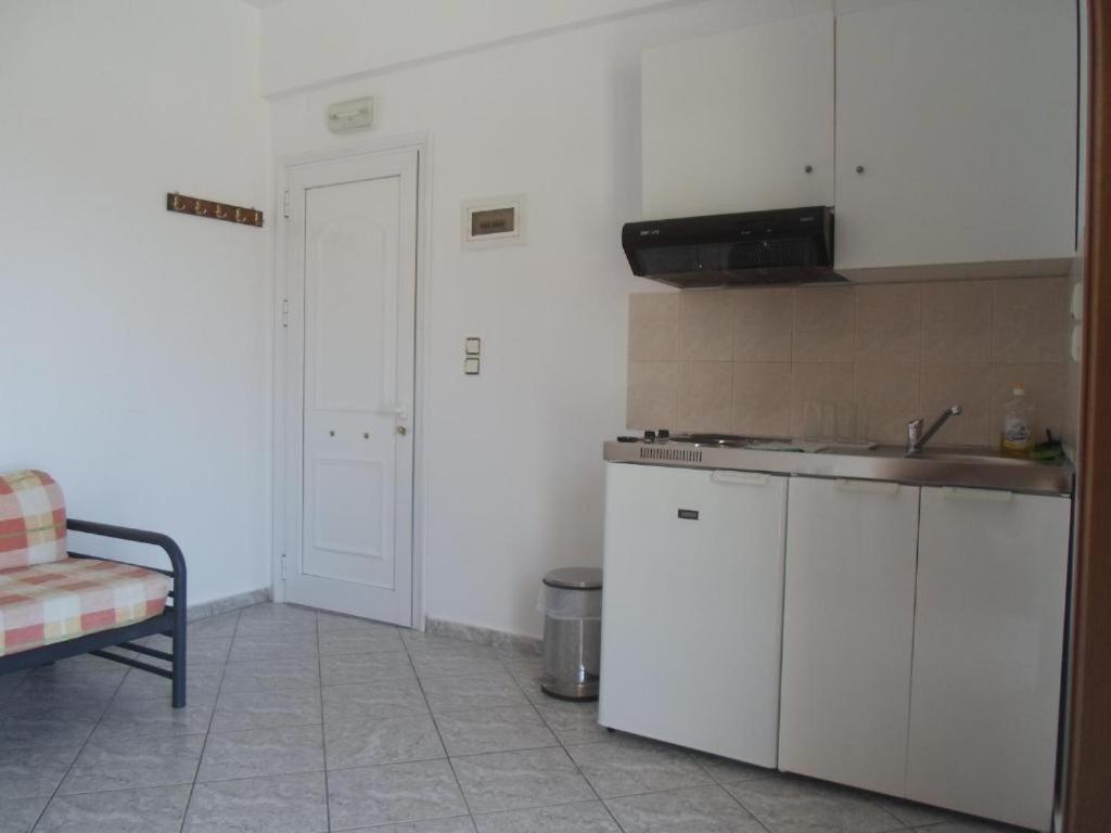 Costareli Aparthotel Фурни Икариас Екстериор снимка