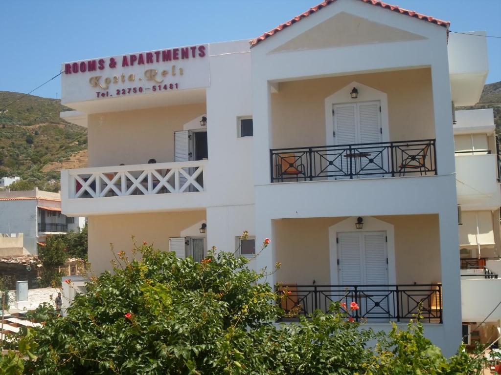 Costareli Aparthotel Фурни Икариас Екстериор снимка