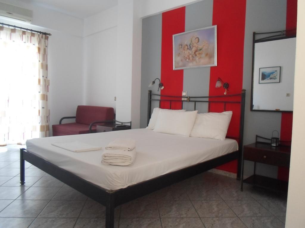Costareli Aparthotel Фурни Икариас Екстериор снимка